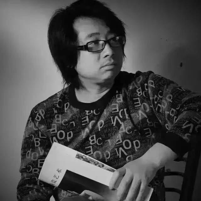 鄧濤（國(guó)瓷紅葉畫院高級(jí)畫師）