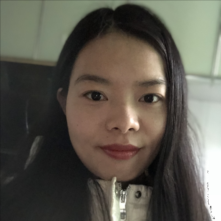 萬(wàn)麗（國(guó)瓷紅葉畫院高級(jí)畫師）